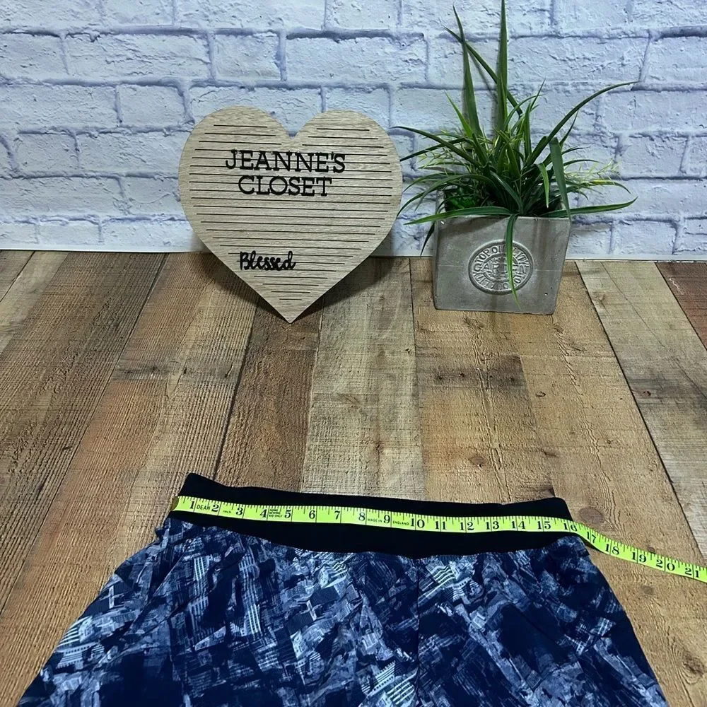 Lululemon Core Shorts Mens Size L Unlined 11” Stretch City Sights Caspian